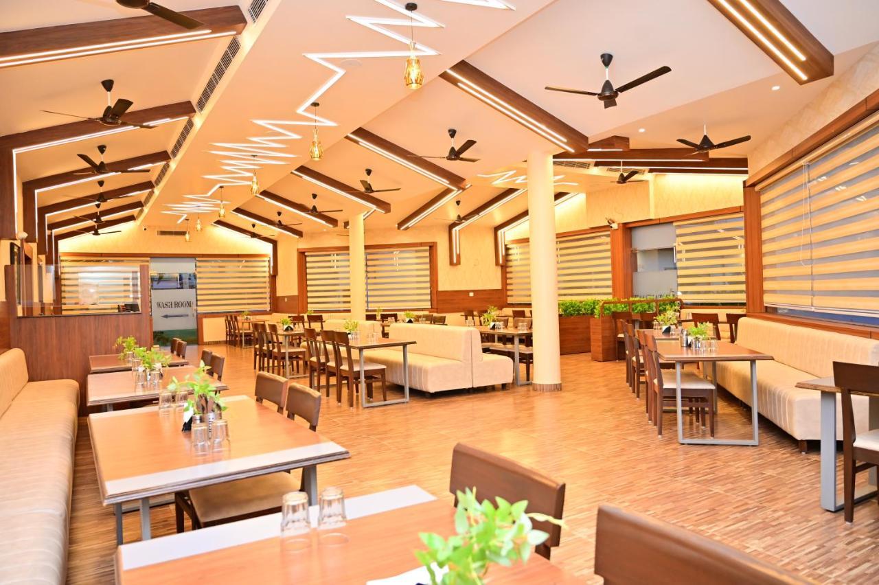 Hotel Panchsheel Ayodhya Εξωτερικό φωτογραφία
