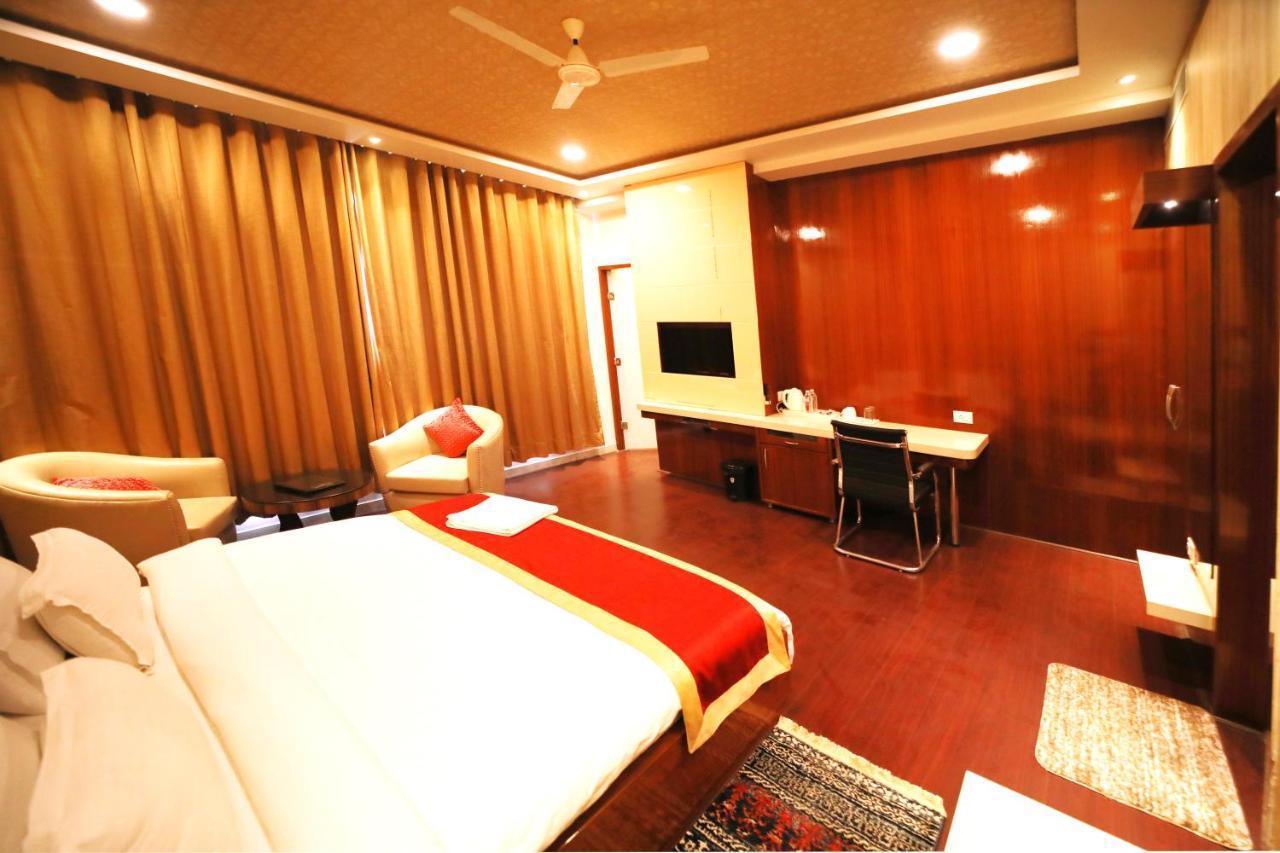 Hotel Panchsheel Ayodhya Εξωτερικό φωτογραφία