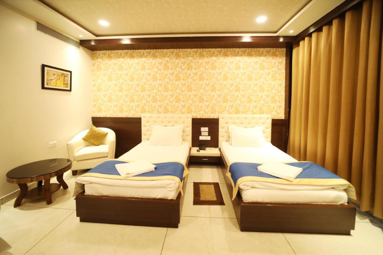 Hotel Panchsheel Ayodhya Εξωτερικό φωτογραφία